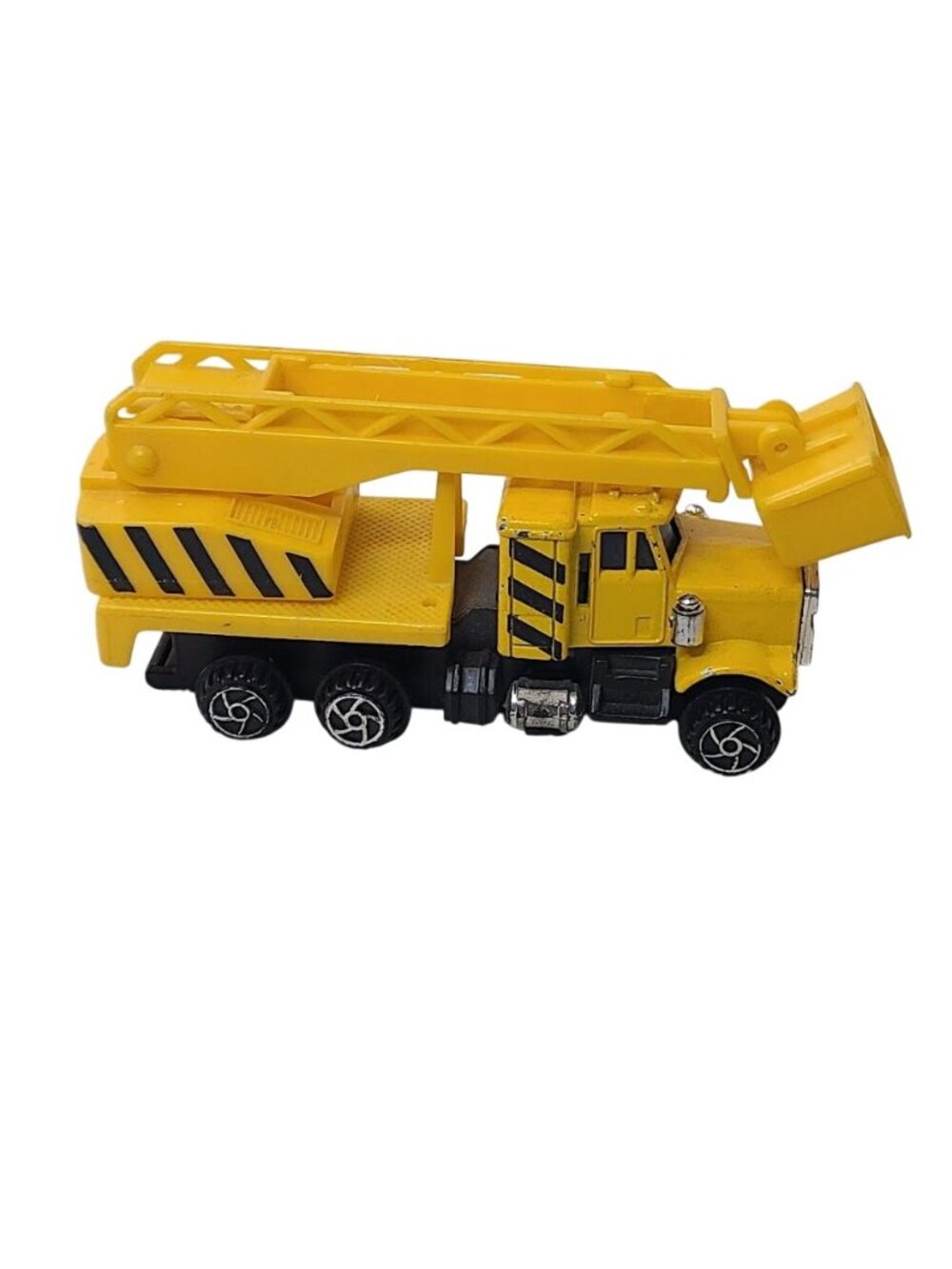 Vintage Diecast Boom Truck Cherry Picker Construction Vehicle Yellow